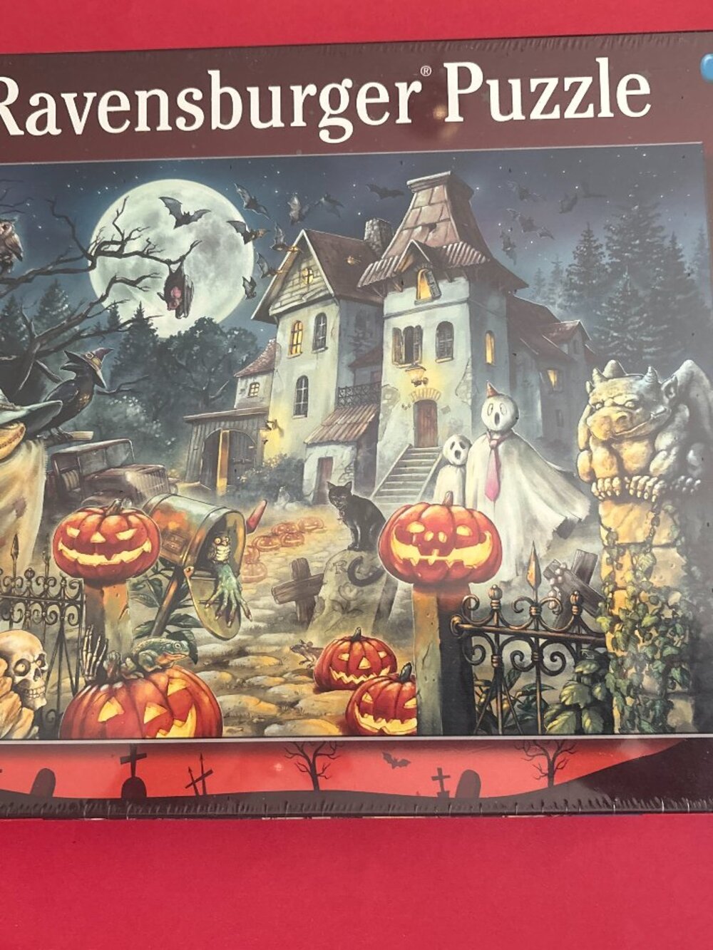 HALLOWEEN HOUSE Ravensburger Puzzle 300XXL Age 9+ Gargoyle Ghost Bat Cat NEW